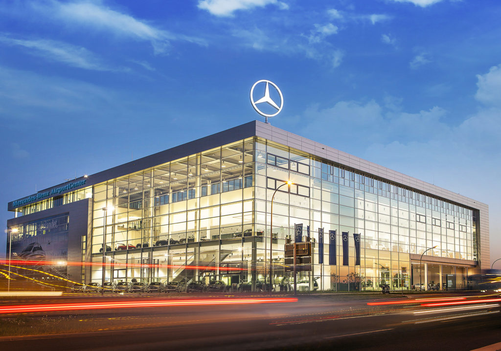 Mercedes Benz Schnefeld